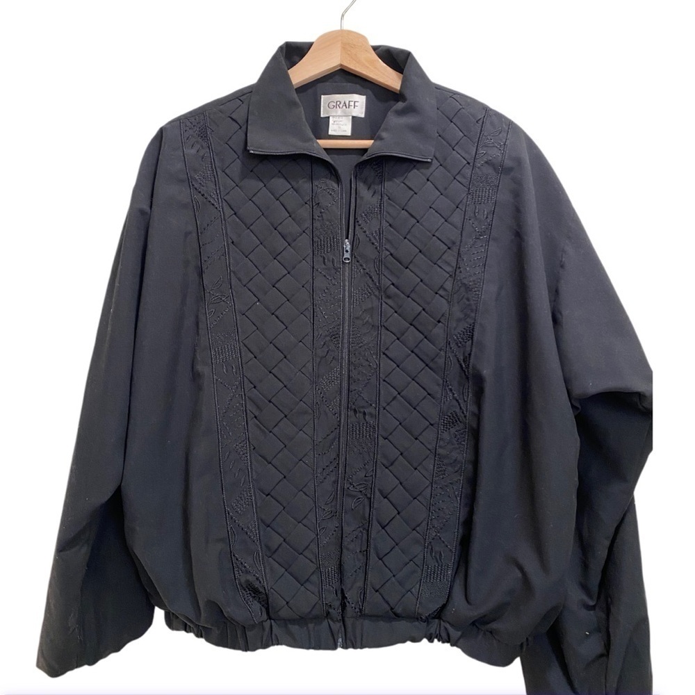 VINTAGE GRAFF BLACK ZIP FRONT JACEKT SIZE MEDIUM